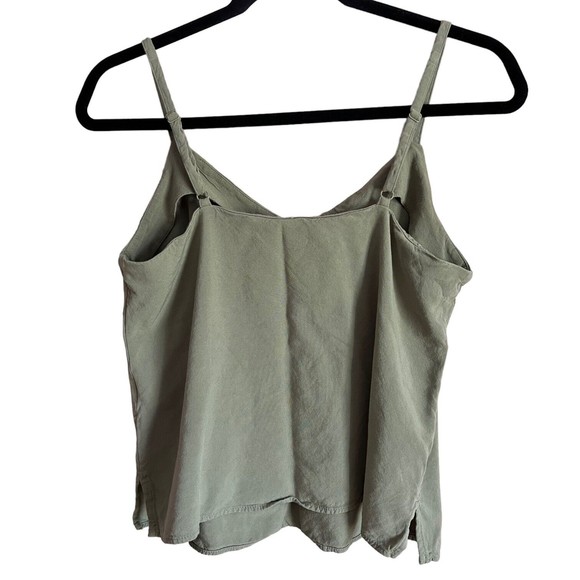 Old Navy Cami Rayon Button Top XS Sage Green Tank Women’s Blouse Extra Small - Picture 2 of 10